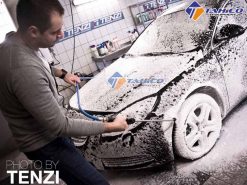 dung dich rua xe bot tuyet khong cham car max-1
