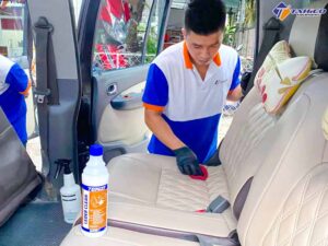 Dung dịch làm bóng bề mặt da xe ô tô Leder Clean 5 lít